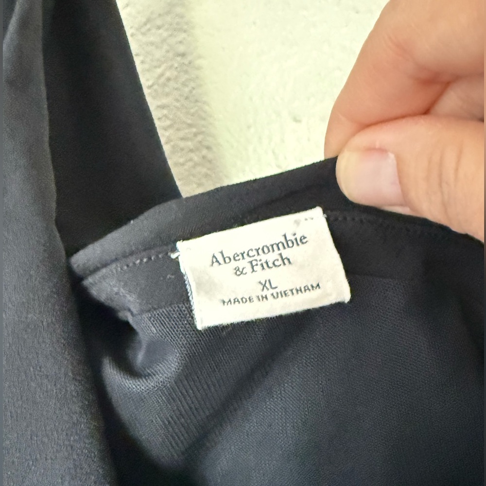 Abercrombie & Fitch Black Draped Off Shoulder Long Sleeve Dress - Picture 2 of 3